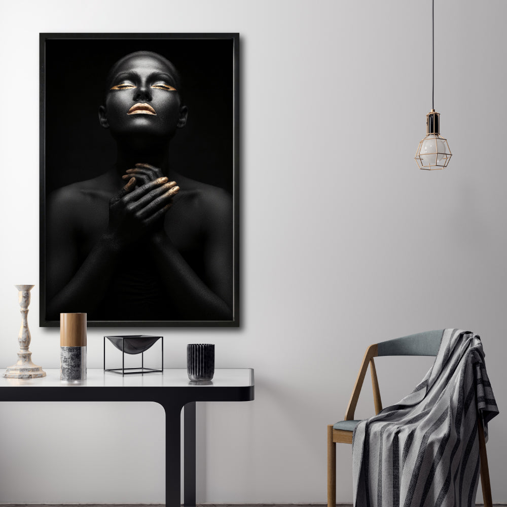 Cuadro Decorativo Black Woman 007 - Mujer Negra Africana con Dorado