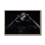 Cargar imagen en el visor de la galería, Cuadro Decorativo Black Woman 013 - Mujer Negra Africana con Dorado
