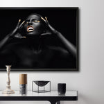Cargar imagen en el visor de la galería, Cuadro Decorativo Black Woman 013 - Mujer Negra Africana con Dorado
