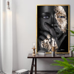 Cargar imagen en el visor de la galería, Cuadro Decorativo Black Woman 015 - Mujer Negra Africana con Dorado
