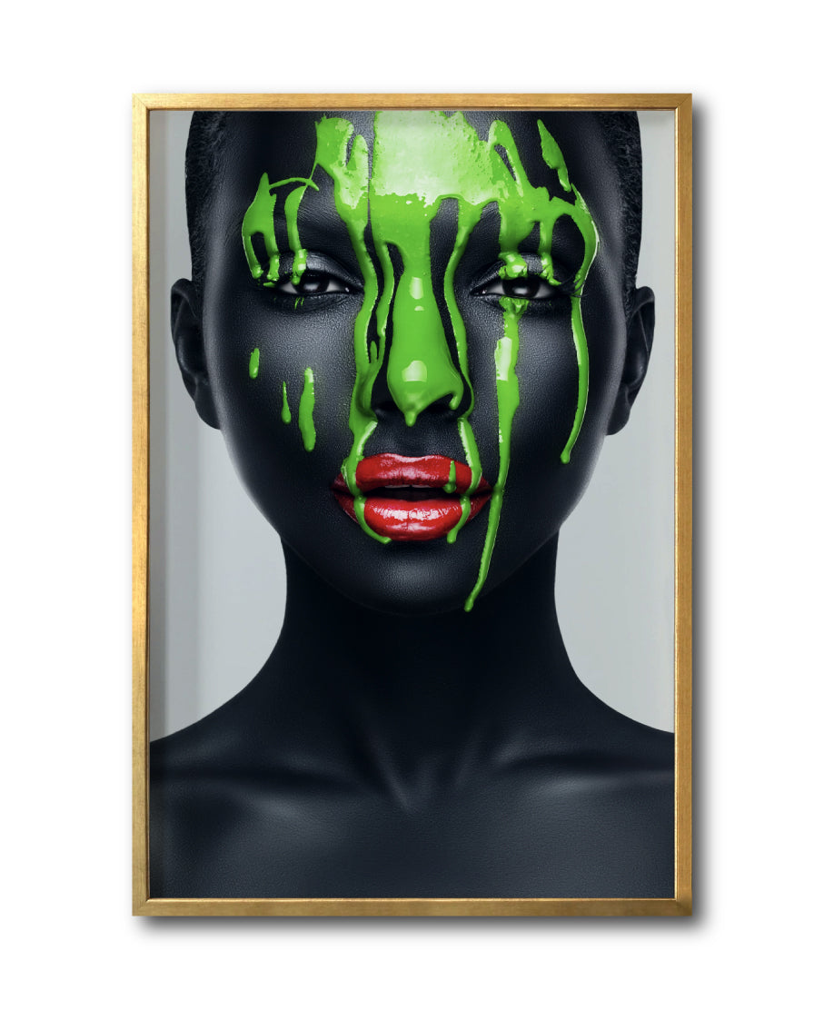 Cuadro Decorativo Black Woman 021 - Mujer Negra Africana con Pintura Verde en el Rostro