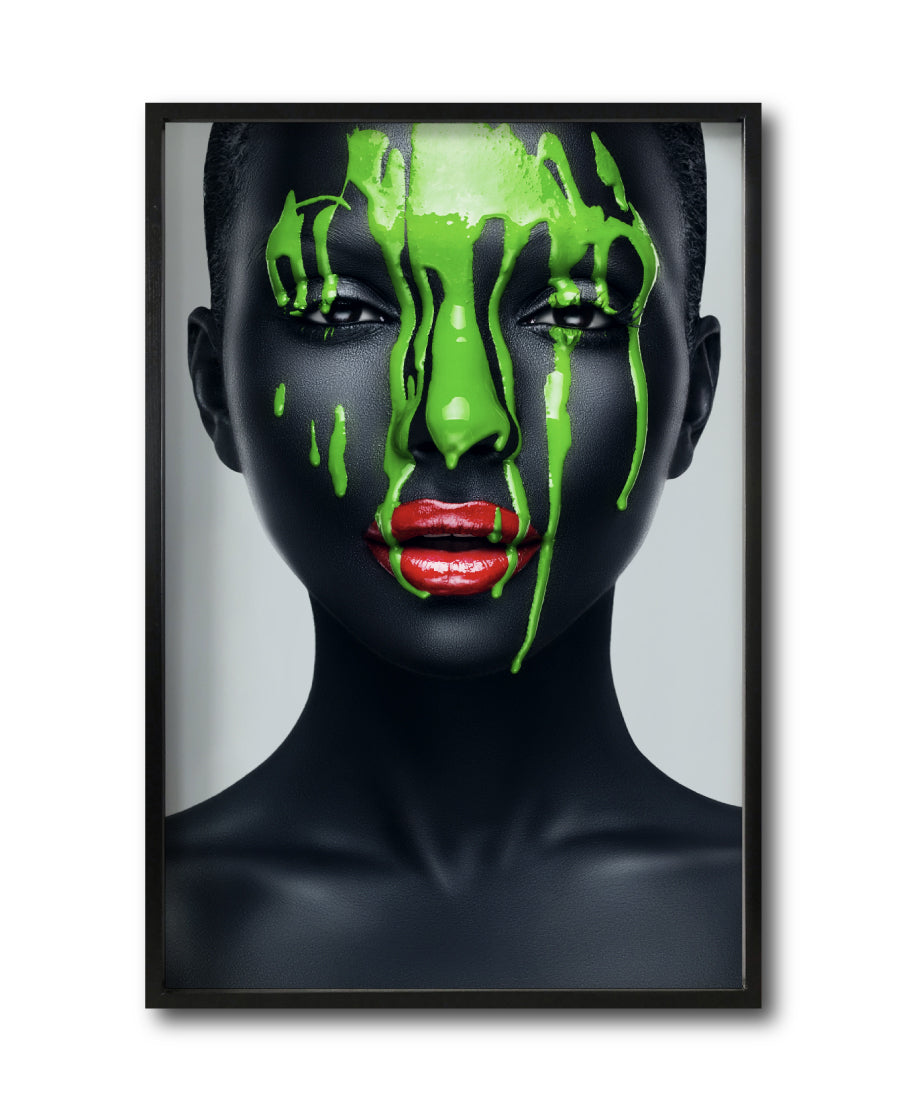 Cuadro Decorativo Black Woman 021 - Mujer Negra Africana con Pintura Verde en el Rostro