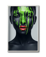 Cargar imagen en el visor de la galería, Cuadro Decorativo Black Woman 021 - Mujer Negra Africana con Pintura Verde en el Rostro
