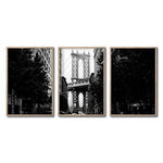 Cargar imagen en el visor de la galería, Set Cuadros Decorativos NY 034 - Triptico Manhattan Bridge New York Dumbo
