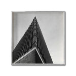 Cargar imagen en el visor de la galería, Cuadro Decorativo Arquitectónico 034 - Edificio Blanco y Negro
