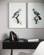 Cargar imagen en el visor de la galería, Set Cuadros Decorativos Abstracto Negro Arena 2 - 264 - Diptico Boceto de Pájaros Arte de Aves En Blanco, Negro y Dorado Oro
