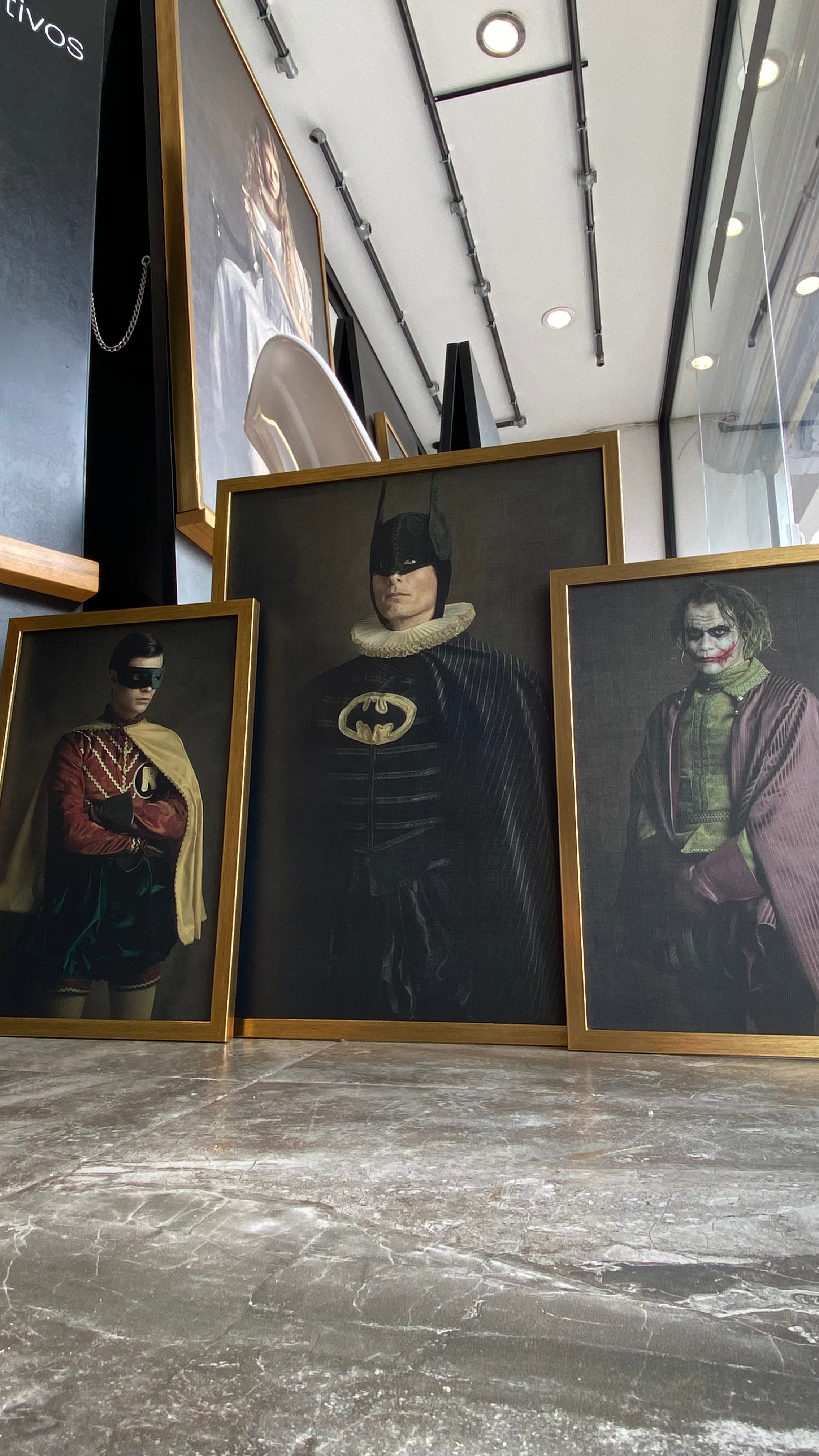 Set Cuadros Decorativos Personajes Época 016 Superhéroes Batman, Robin y Joker