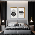 Cargar imagen en el visor de la galería, Set 2 Cuadros Decorativos Abstracto Negro Arena 046 - Arte Geométrico Círculos en Negro Estilo Boho Minimalista
