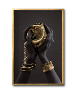 Cuadro Decorativo Black Woman 047 - Manos de Mujer Negra Africana con Joyas Doradas