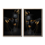 Cargar imagen en el visor de la galería, Set Cuadros Decorativos Black Woman 055 - Manos de Mujer Negra Africana con Joyas Doradas
