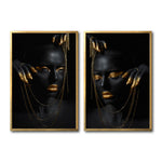 Cargar imagen en el visor de la galería, Set Cuadros Decorativos Black Woman 055 - Manos de Mujer Negra Africana con Joyas Doradas
