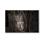 Cargar imagen en el visor de la galería, Cuadro Decorativo - Zen 057 - Buda tallado entre Raíces
