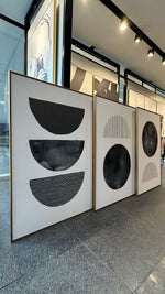 Cargar imagen en el visor de la galería, Set 3 Cuadros Decorativos Abstracto Negro Arena 045 - Arte Geométrico Círculos en Negro Estilo Boho Minimalista-Triptico
