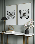 Cargar imagen en el visor de la galería, Cuadro Decorativo Abstracto Negro Arena 2-270 - Boceto Mariposas En Blanco, Negro y Dorado Arte Moderno Estilo Nordico
