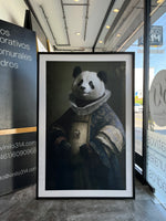 Cargar imagen en el visor de la galería, Cuadro Decorativo Animales Época 008 - Caballero Panda Aristocrata
