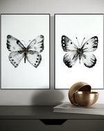 Cargar imagen en el visor de la galería, Cuadro Decorativo Abstracto Negro Arena 2-270 - Boceto Mariposas En Blanco, Negro y Dorado Arte Moderno Estilo Nordico
