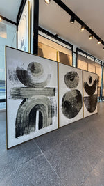 Cargar imagen en el visor de la galería, Set 3 Cuadros Decorativos Abstracto Negro Arena 018 - Estilo Boho Minimalista en Tonos Neutros Beige y Negro-Triptico
